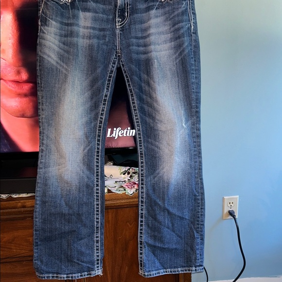 Miss Me Relaxed Boot Cut Blue Jeans w/White Embellished Stitching Size 14 - Picture 8 of 8